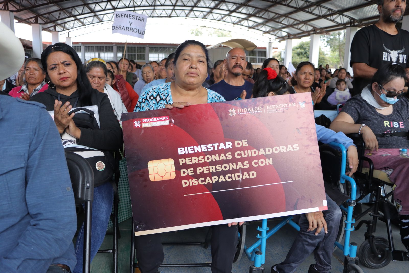 Iniciará Sebiso segunda entrega de tarjetas a personas cuidadoras